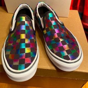 Asher slip on Vans – black/rainbow checker  5.5